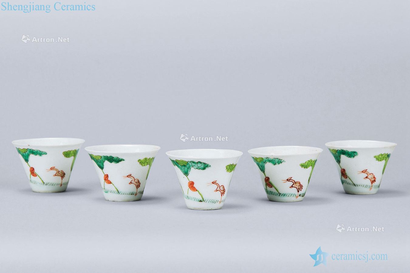 In the qing dynasty (1644-1911), colorful silk lotus pond heron grain cup (five pieces a set)