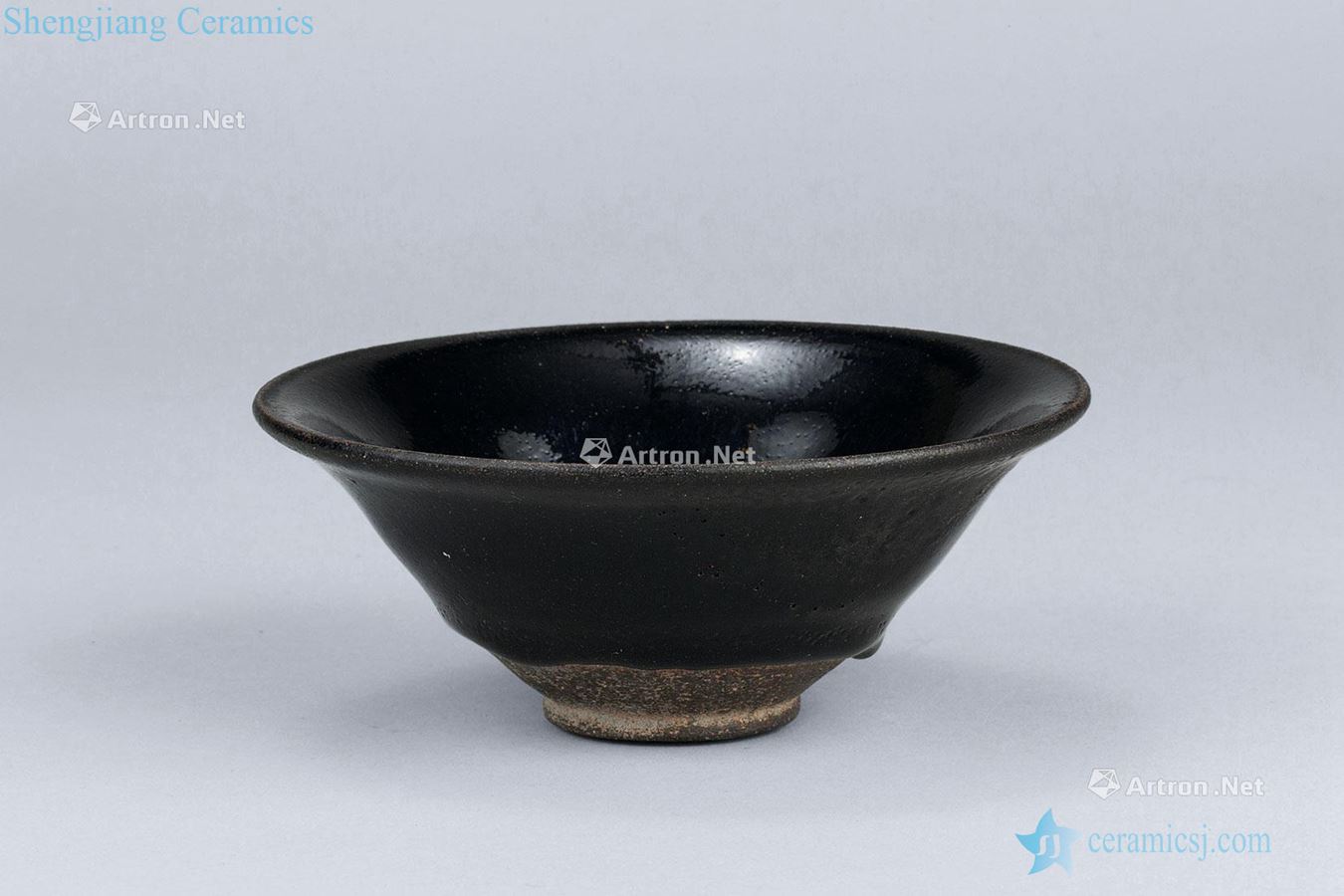 The song dynasty (960-1279), the black glaze temmoku bowl