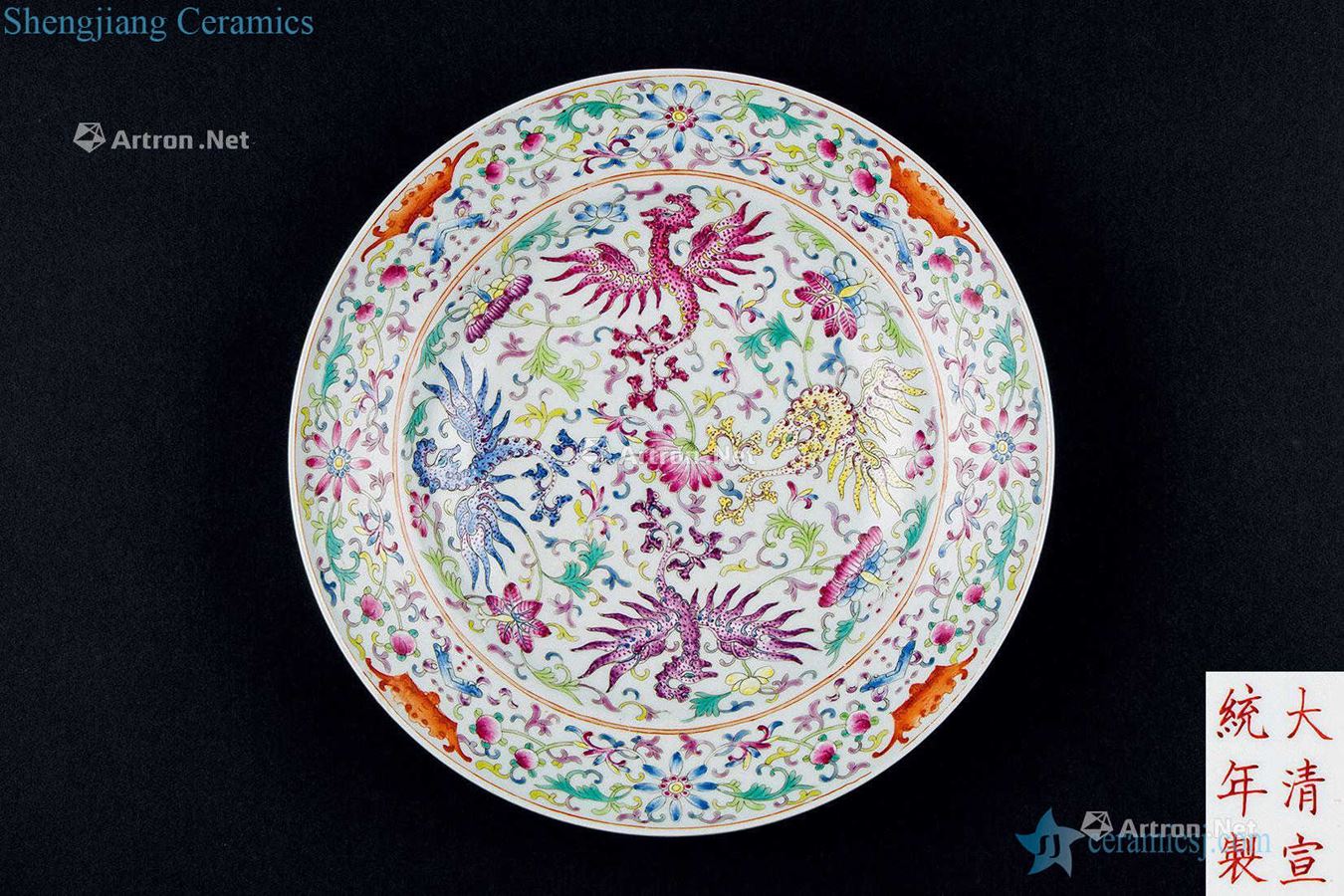 In the qing dynasty (1644-1911), pastel chicken tray
