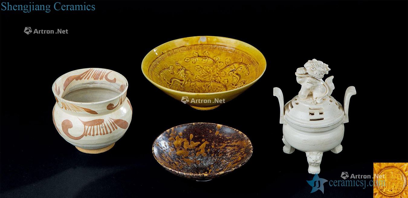 In the Ming dynasty, qing dynasty (1368-1911) white porcelain lion NiuShuang ear three incense burner White porcelain glaze slag in brown Temmoku bowl Yellow glaze printing dragon flower grain bowl (four pieces a set)