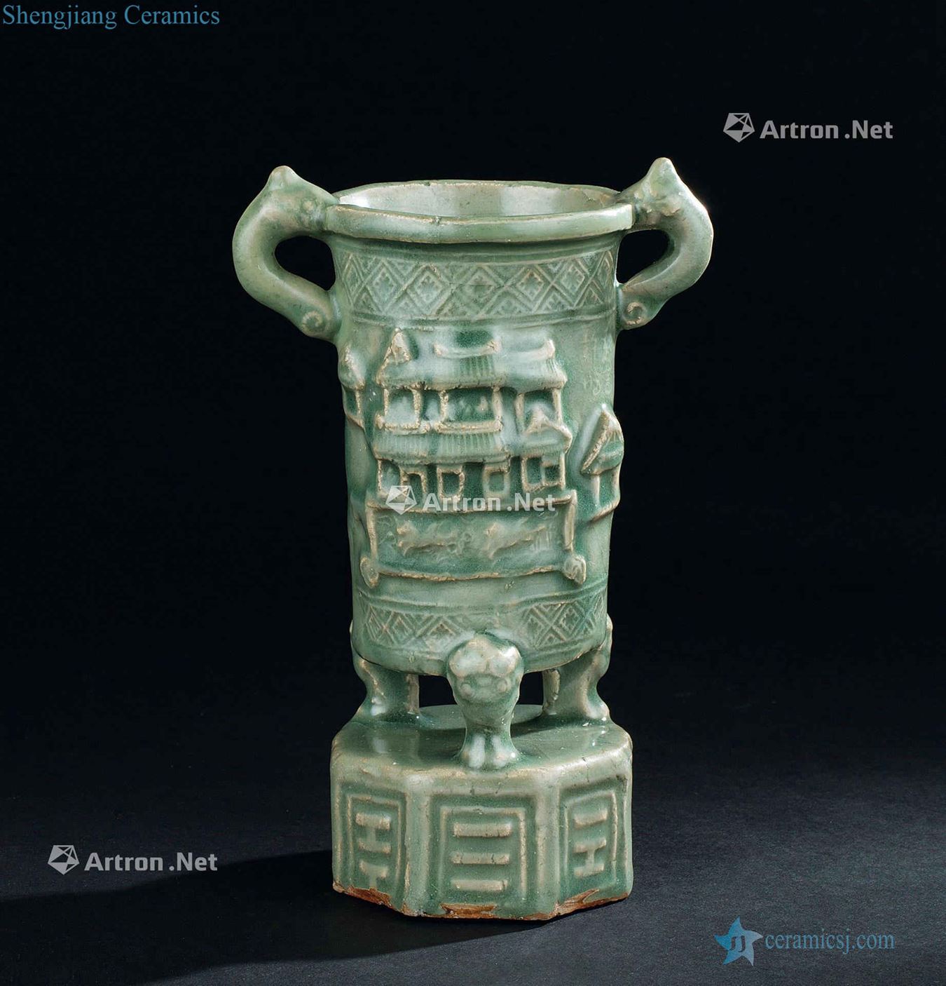 In the Ming dynasty (1368-1644), longquan celadon gossip grain ears three foot brush pot