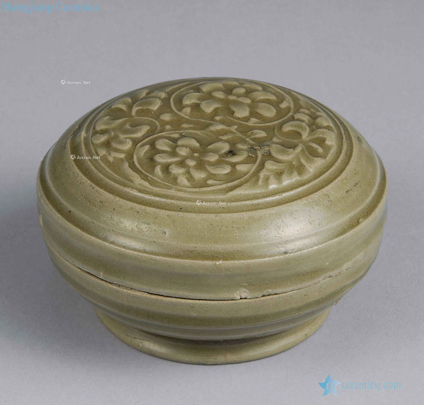 In the northern song dynasty kiln green printed magnetic powder compact