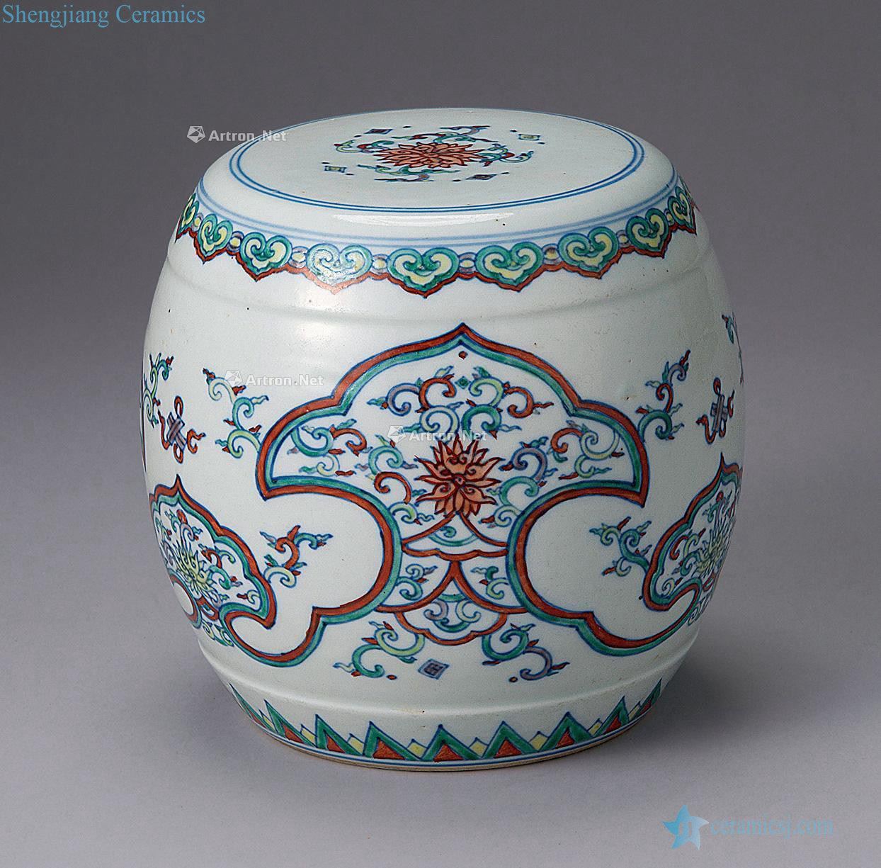 Qing dynasty blue and white color bucket folding pattern small pier
