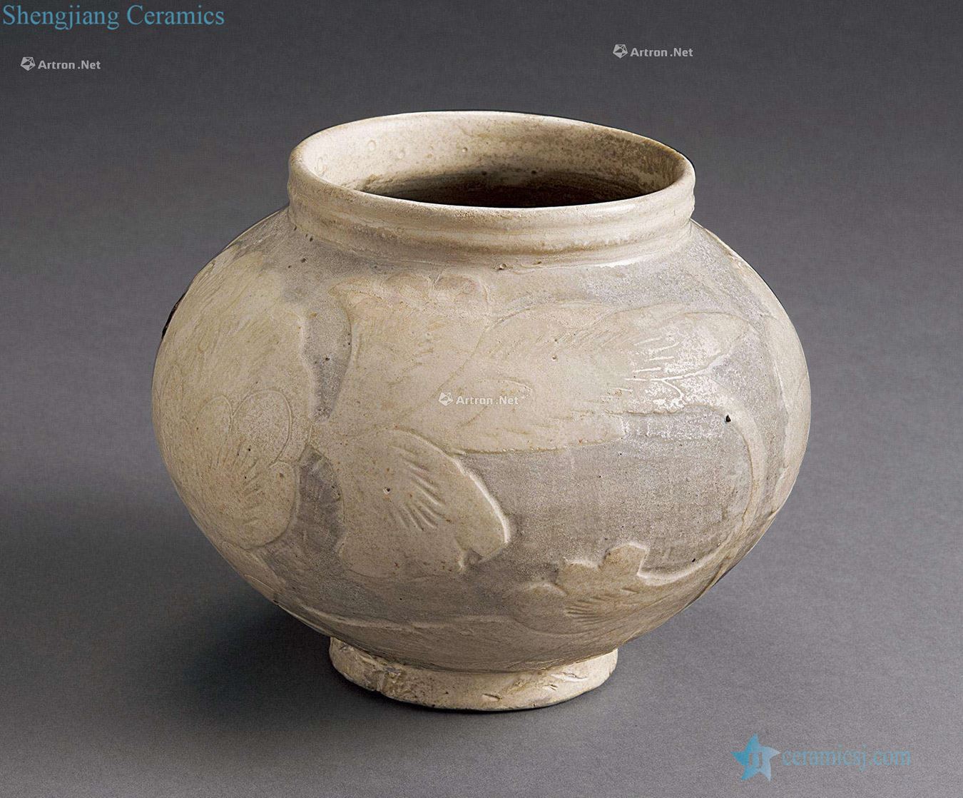 Song magnetic state kiln carved flower pot