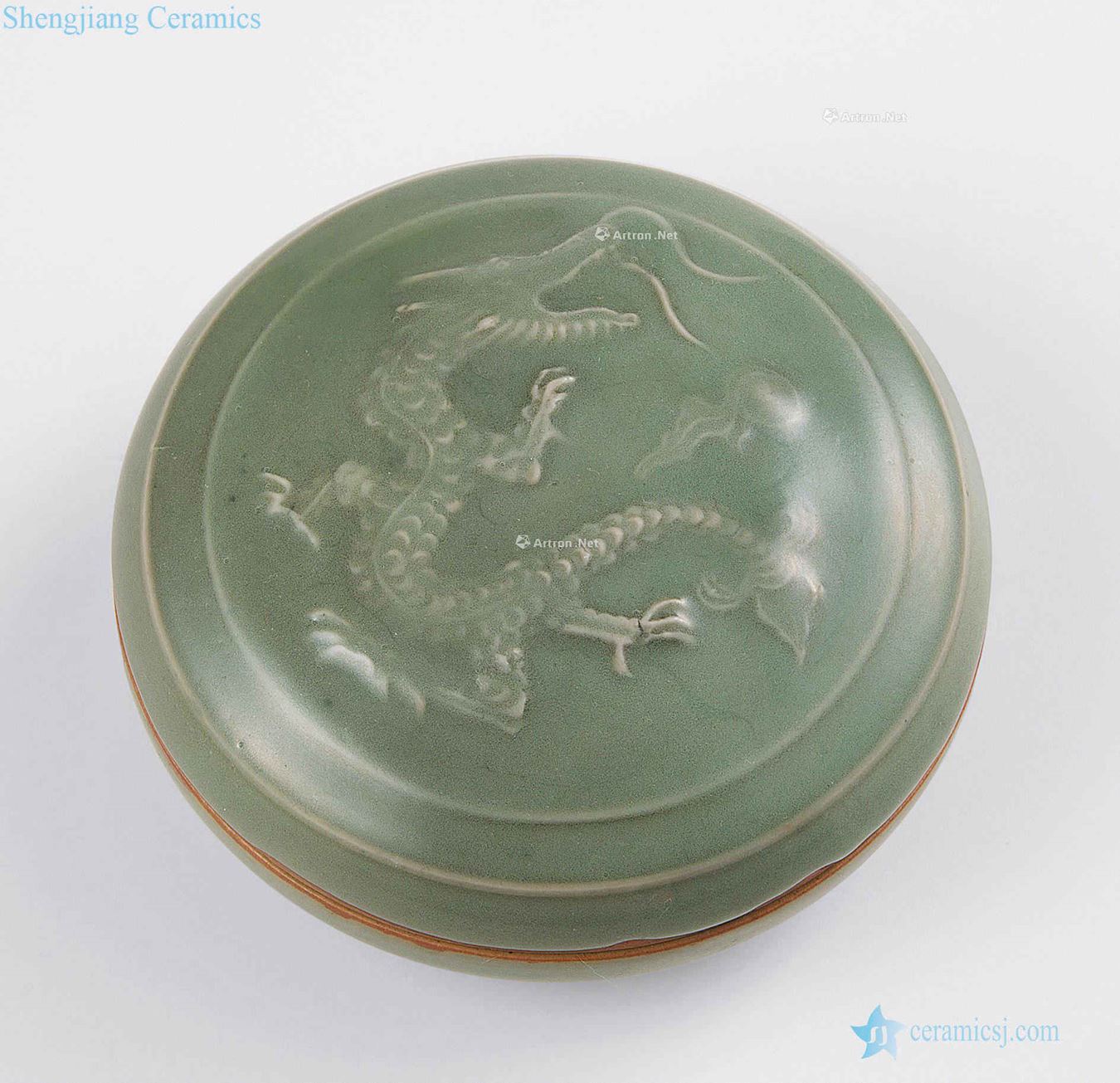 yuan Longquan celadon dragon box