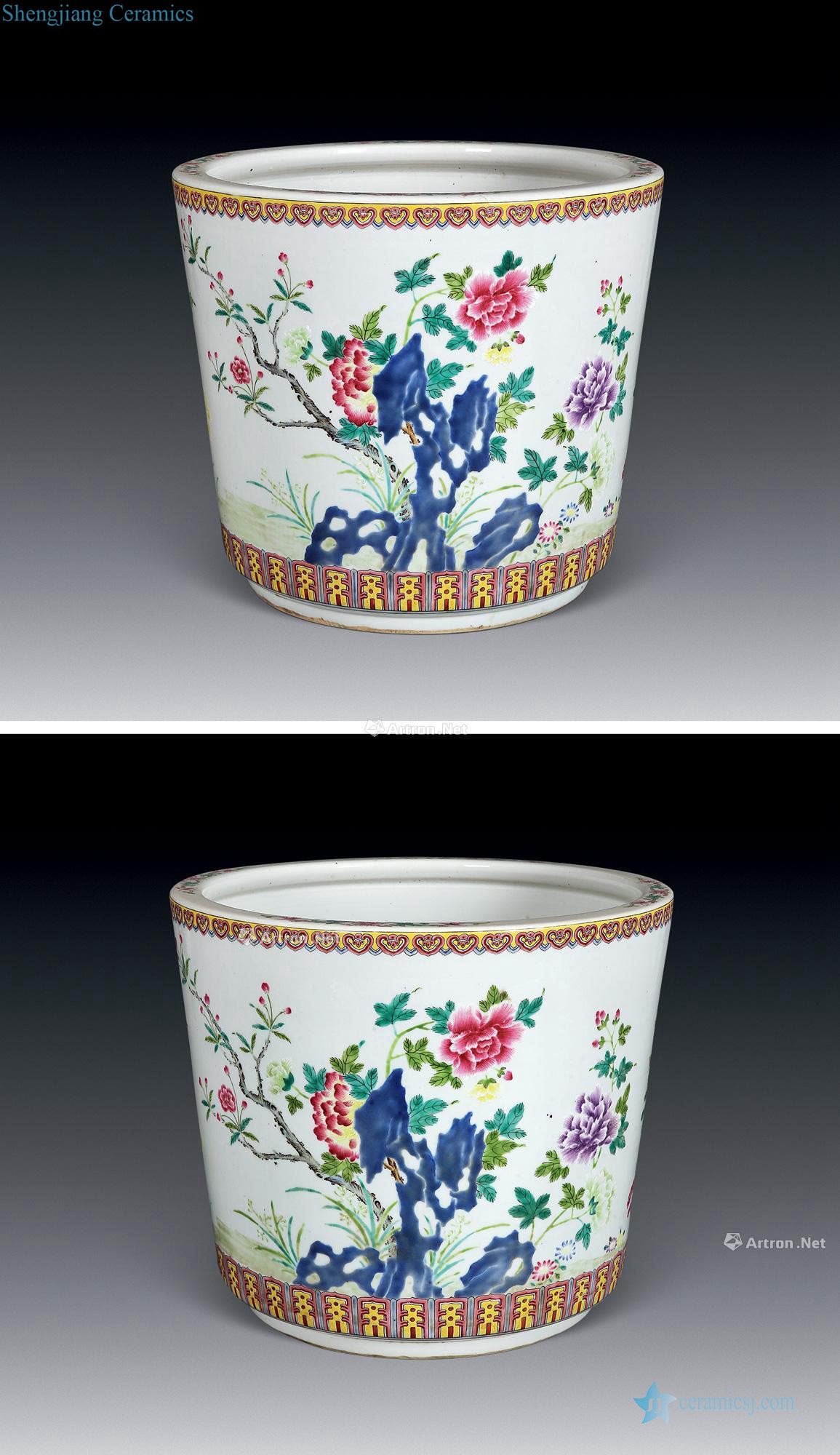 Guangxu famille rose flower pot (a)