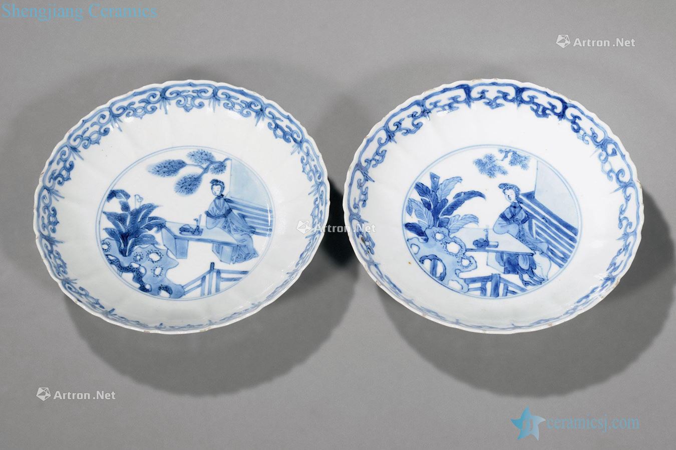 The qing emperor kangxi Blue and white ladies take oral disc (a)