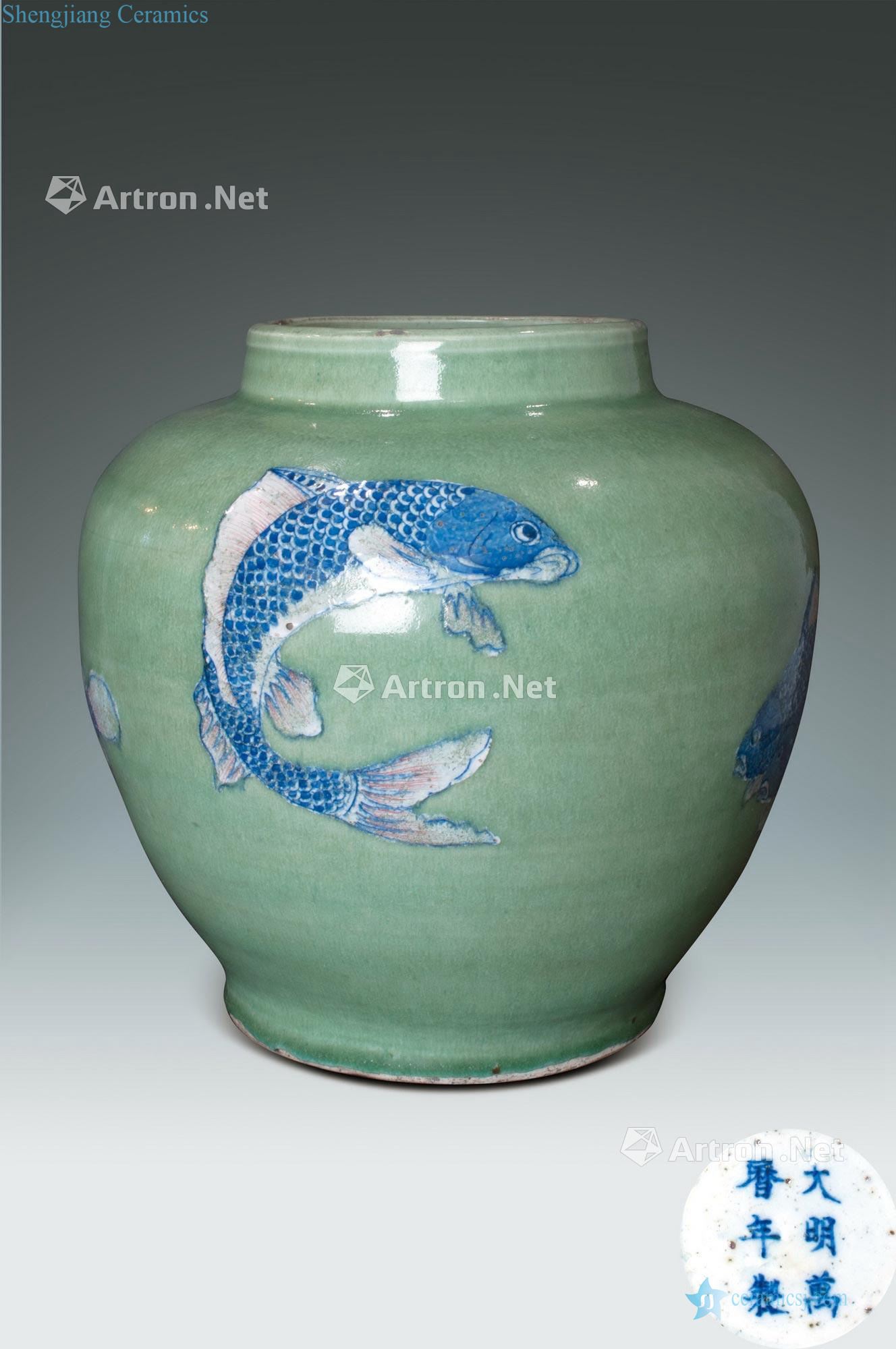 Ming Blue and white glaze green water-wave cans