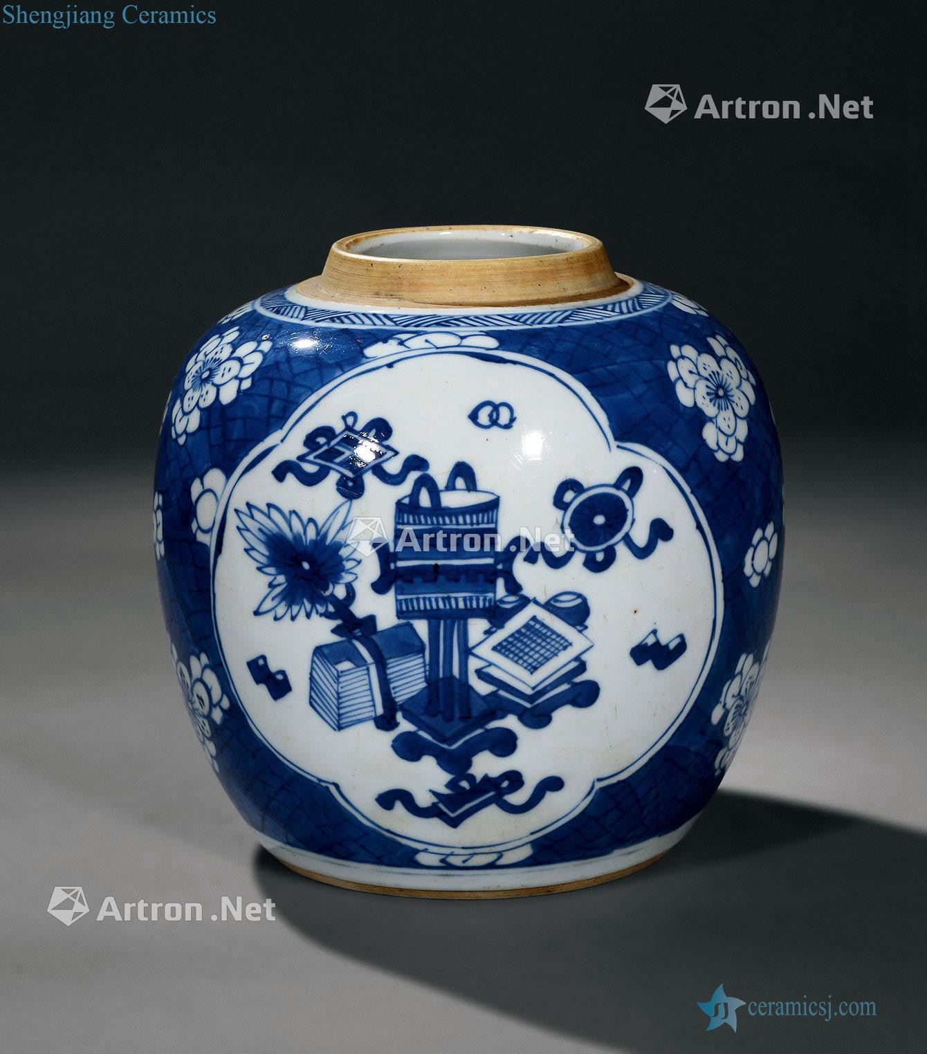 The qing emperor kangxi porcelain medallion antique sand pot mouth