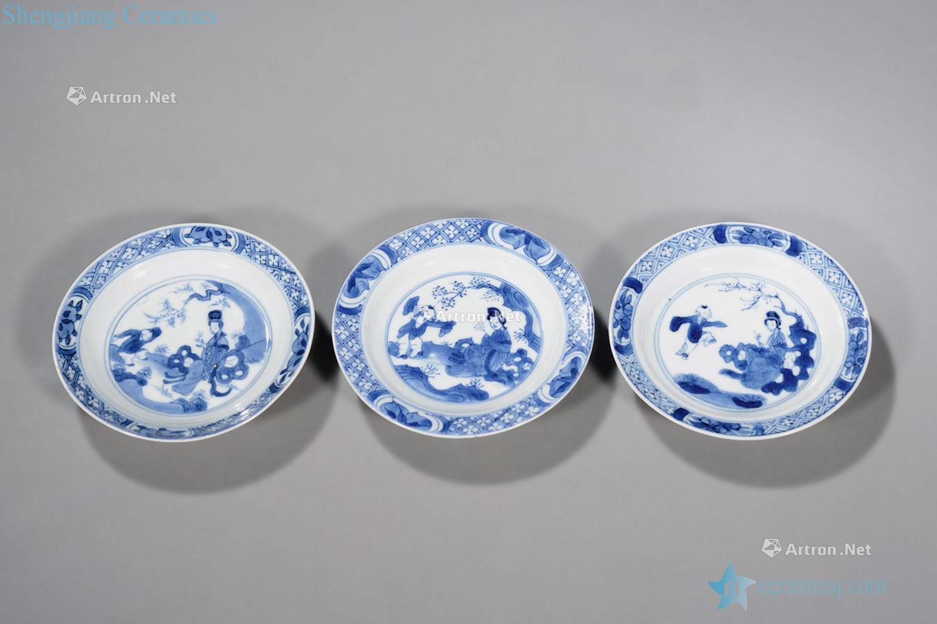 The qing emperor kangxi Blue and white lady baby play little (three)