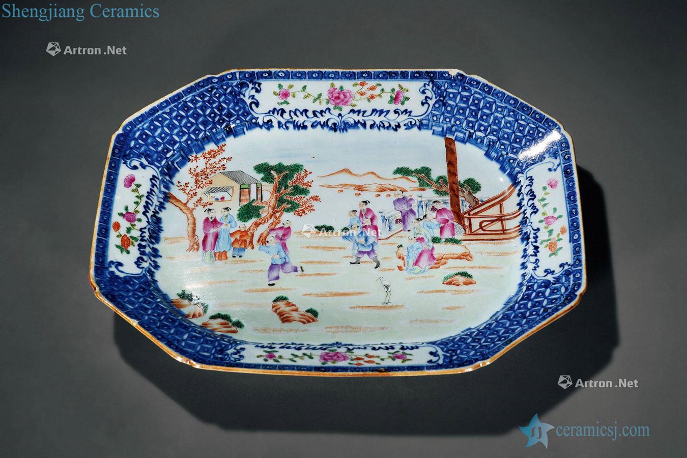 Qing yongzheng porcelain enamel baby play square plate