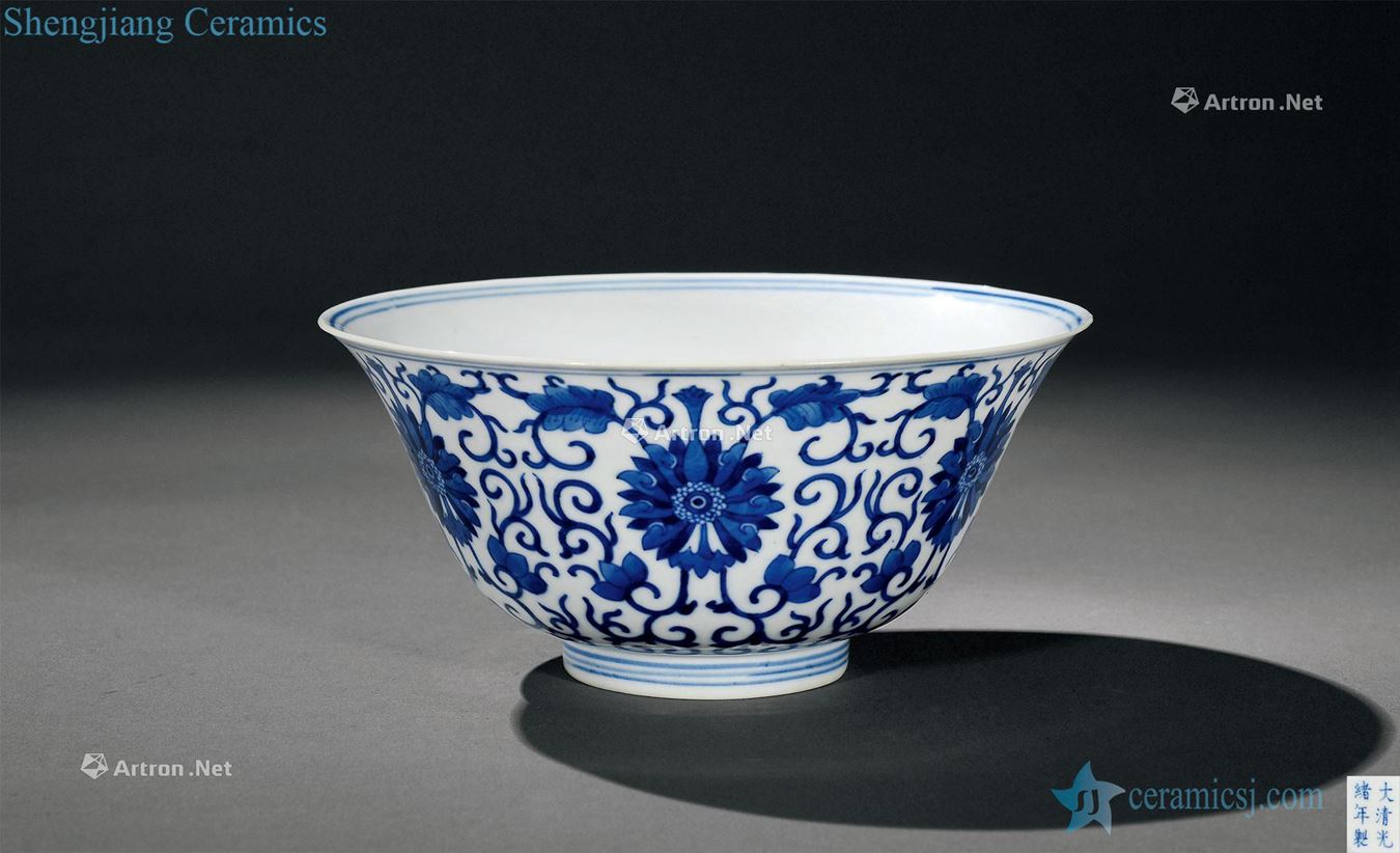 Qing guangxu Blue and white lotus flower bowls