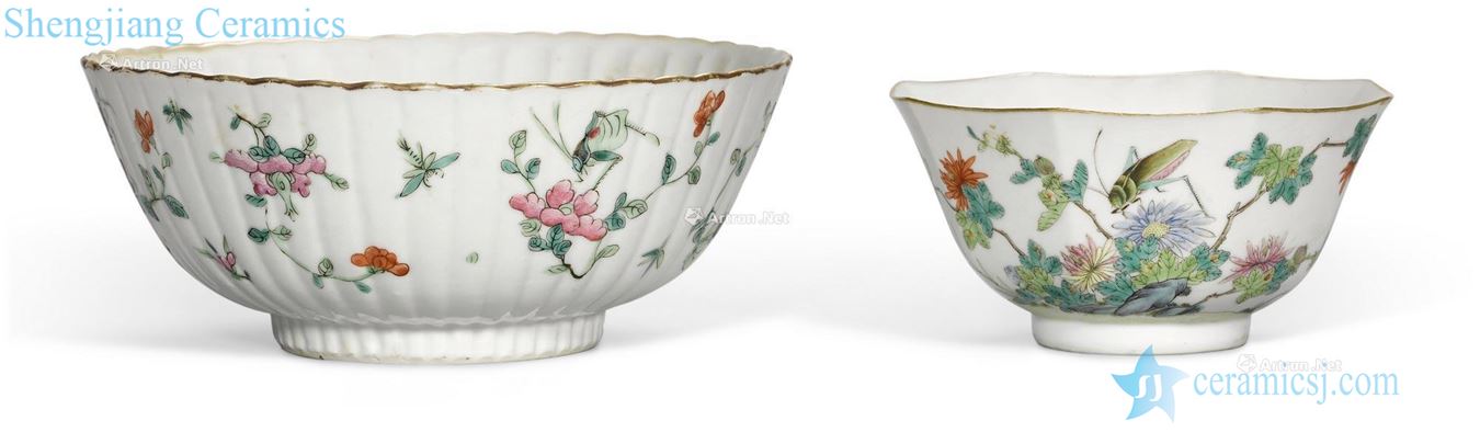 Newest the Qing/Republic period TWO BOWLS WITH FAMILLE ROSE ENAMELED INSECTS AND FLOWERS