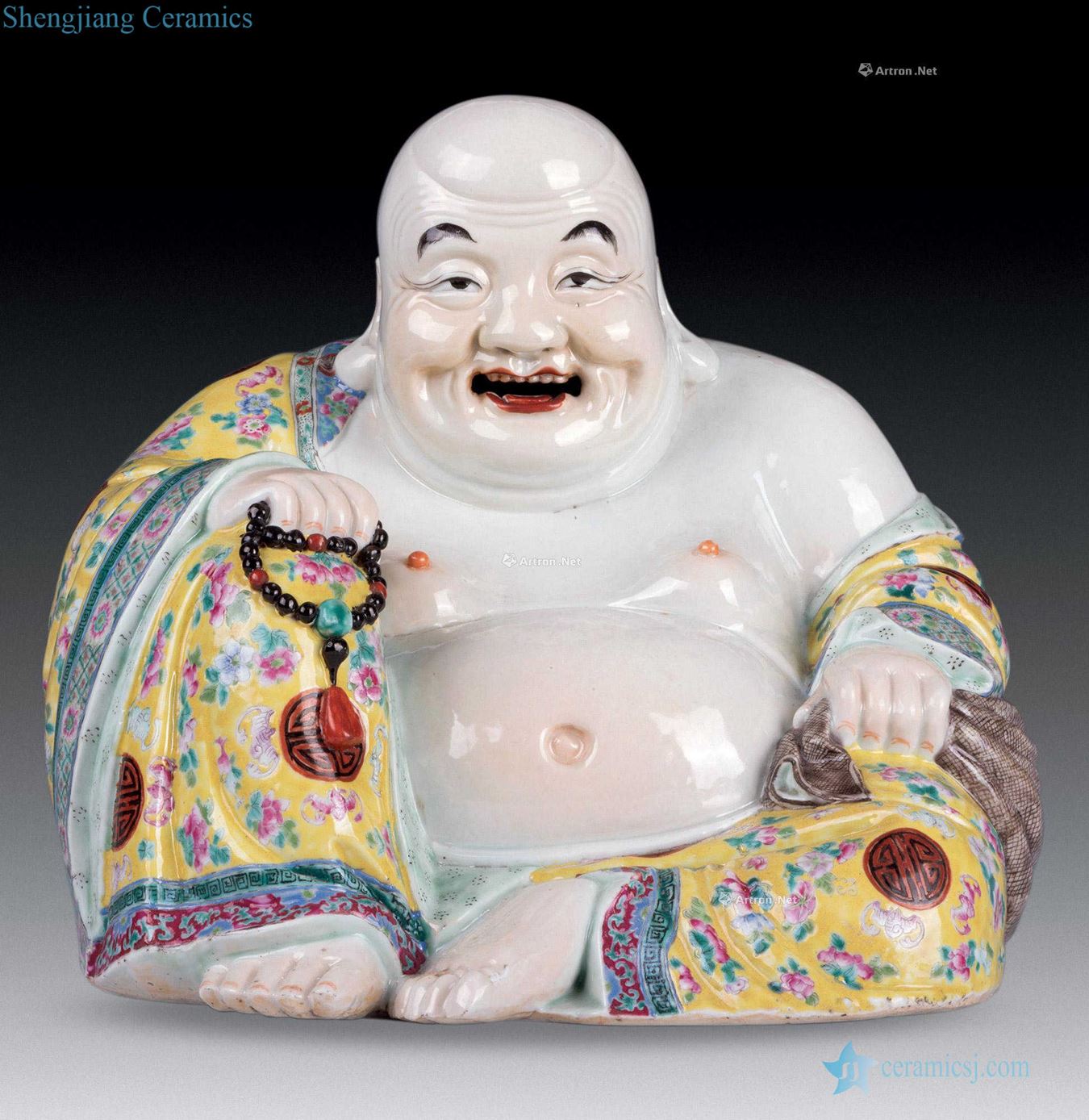A clear pastel live lines maitreya statue