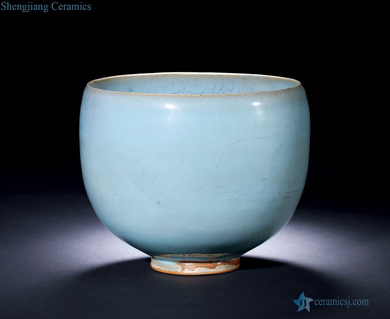 Northern song dynasty or gold The azure glaze masterpieces in the bowl