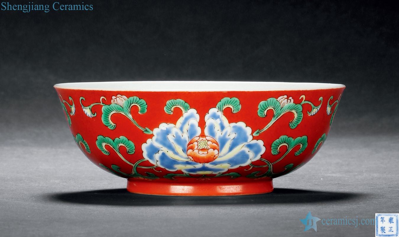 Qing yongzheng coral red ocean color peony grains shallow bowl