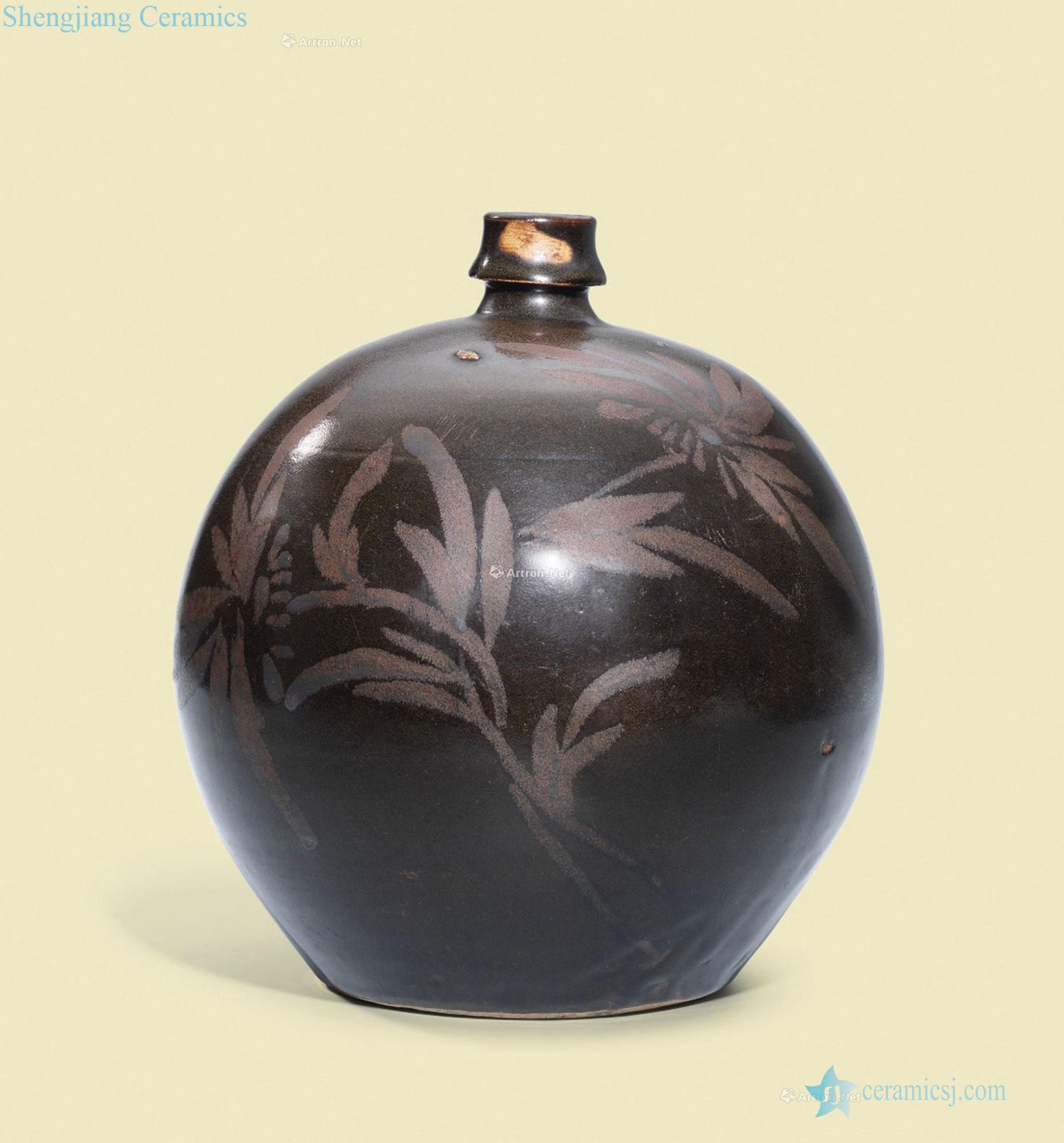 Song magnetic state kiln black glaze rust flowers DuLu bottle
