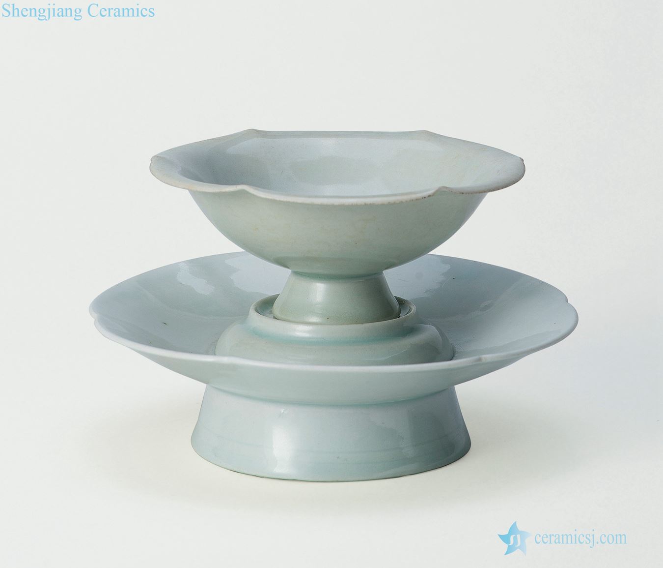 Song dynasty blue and white tea light shadow and light