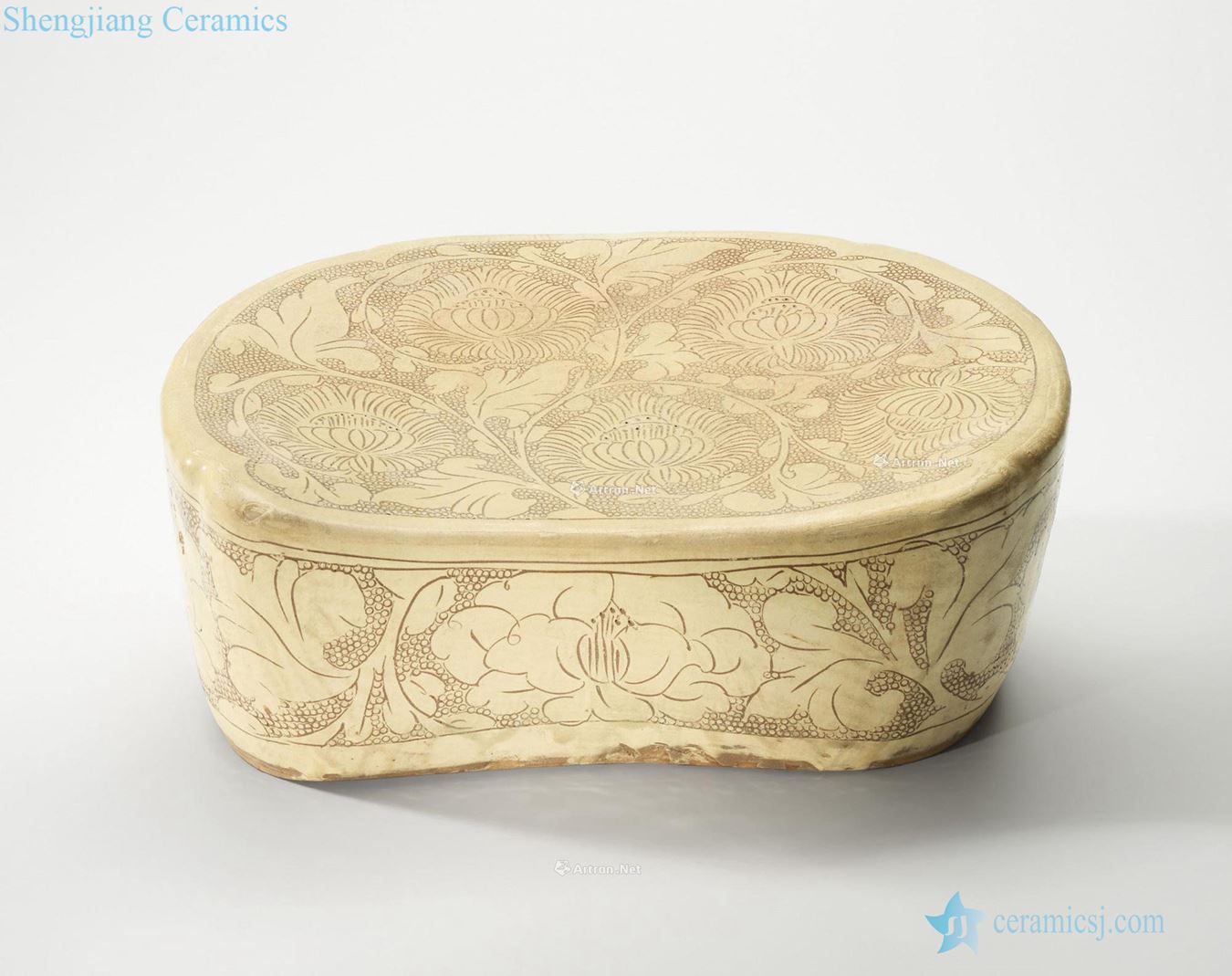 Northern song dynasty kiln carved pearl to tie up in dengfeng branch peony petal shaped pillow