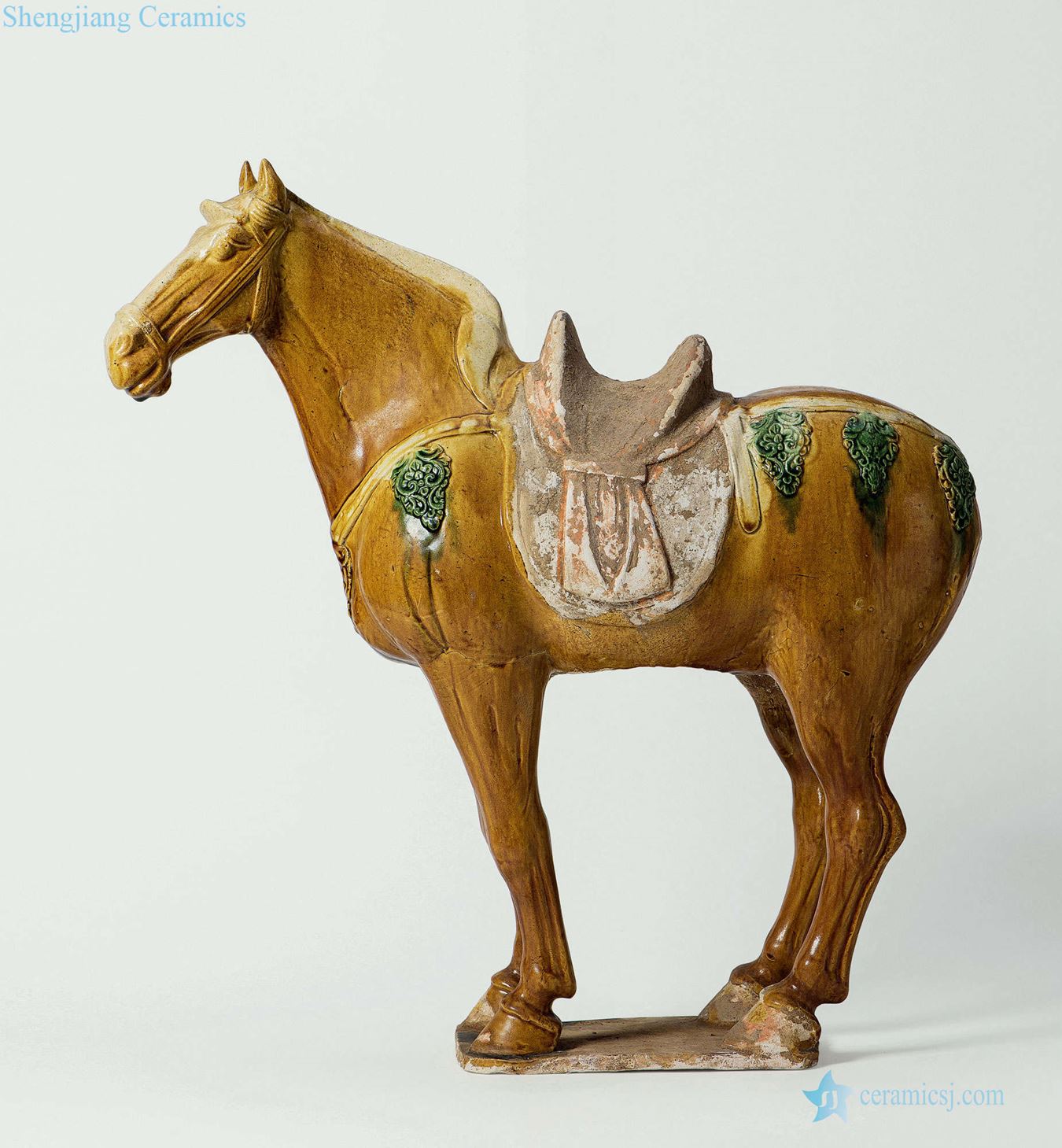 Tang three-color horse