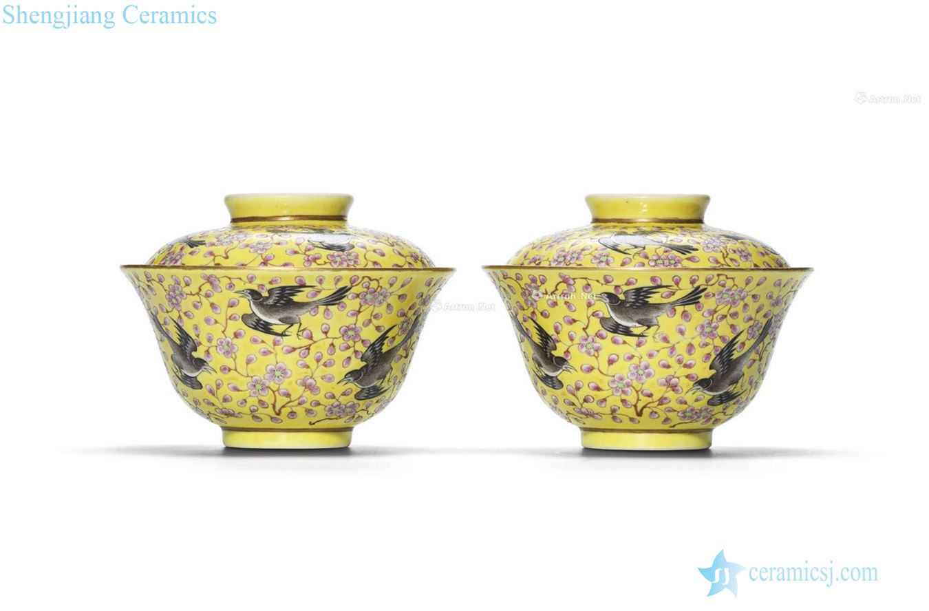 Qing guangxu Beaming cover 盌 pastel yellow (a)