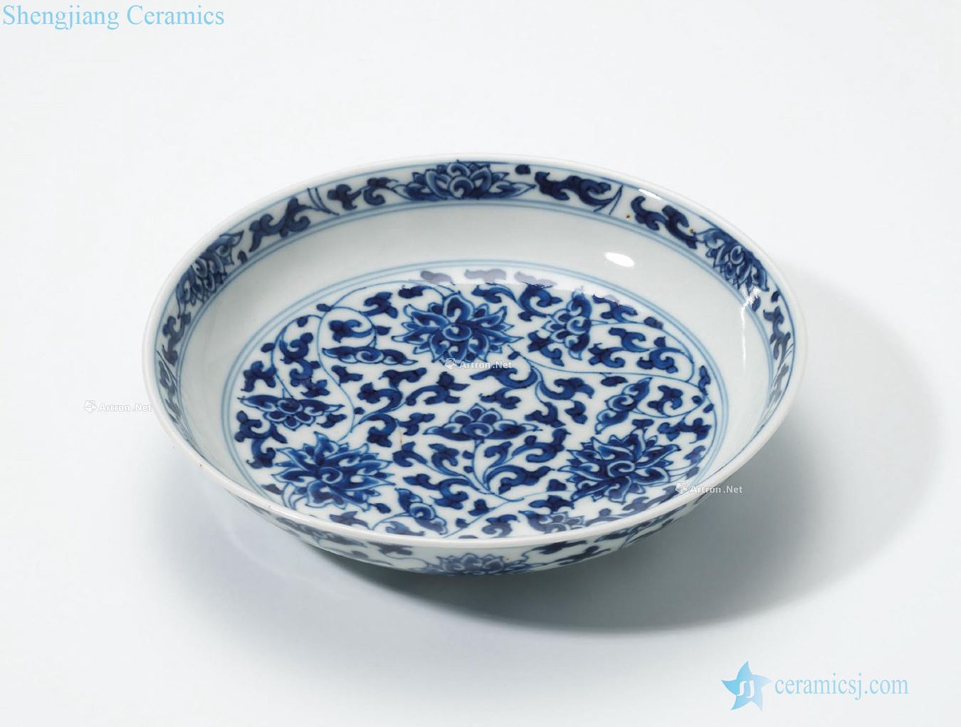 The qing emperor kangxi Blue and white lotus flower tray