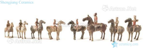 Han painted pottery warriors on horseback (a group of eight things)