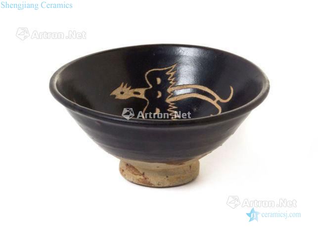 The song dynasty Jizhou kiln black glaze carved flowers and birds grain lamp