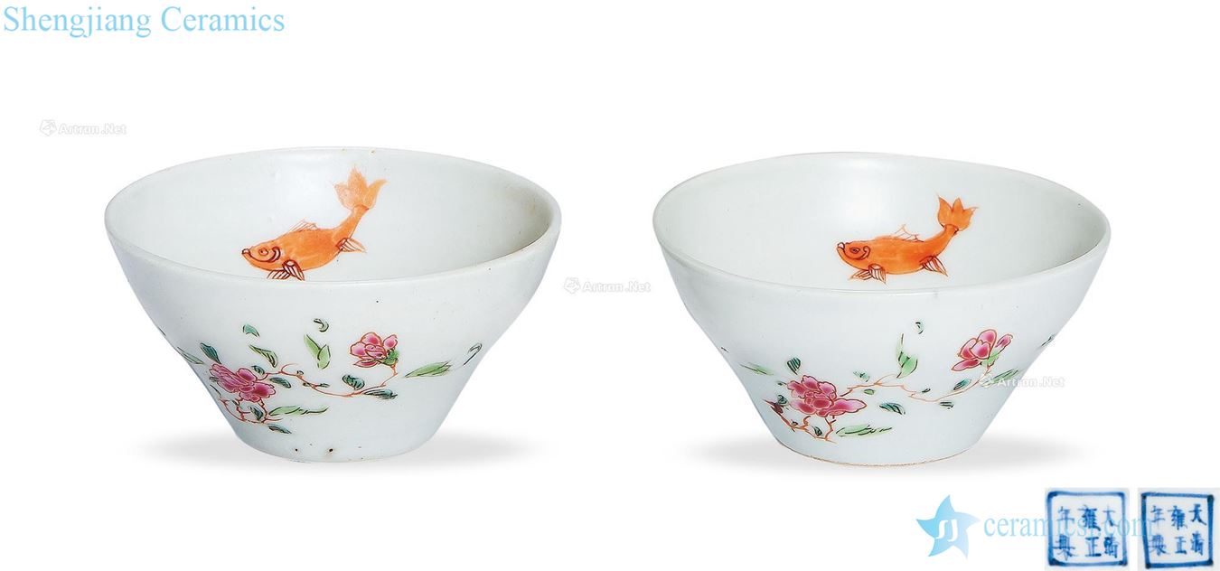 Qing yongzheng pastel flowers fish le lines (a) small cup