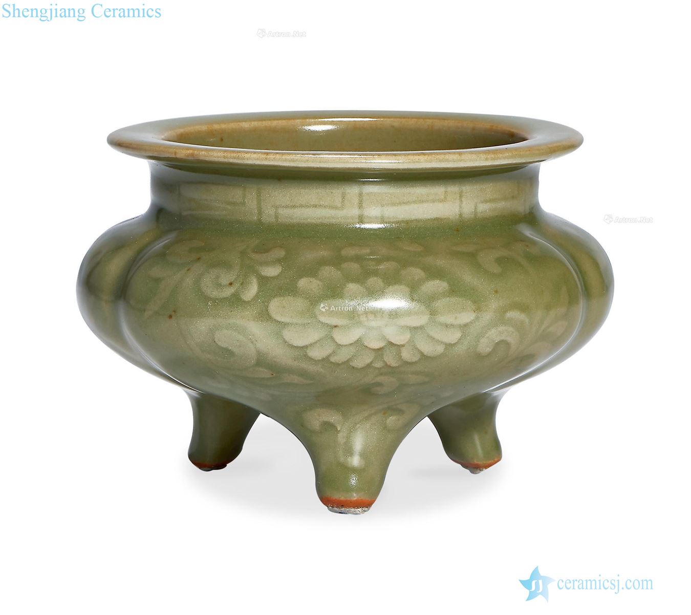 Ming Longquan celadon glaze flower furnace with three legs