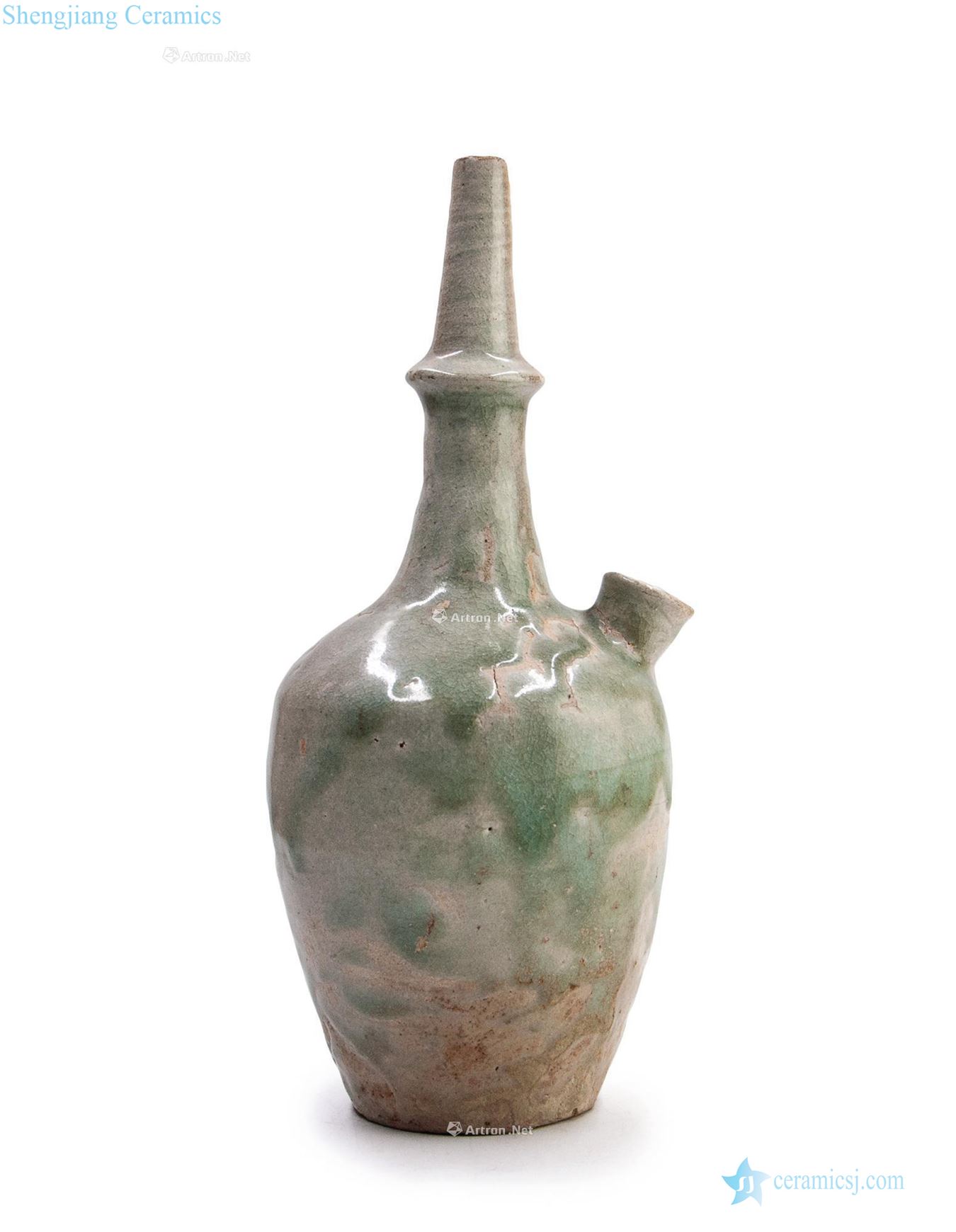 Koryo period (918-1392), celadon net bottles