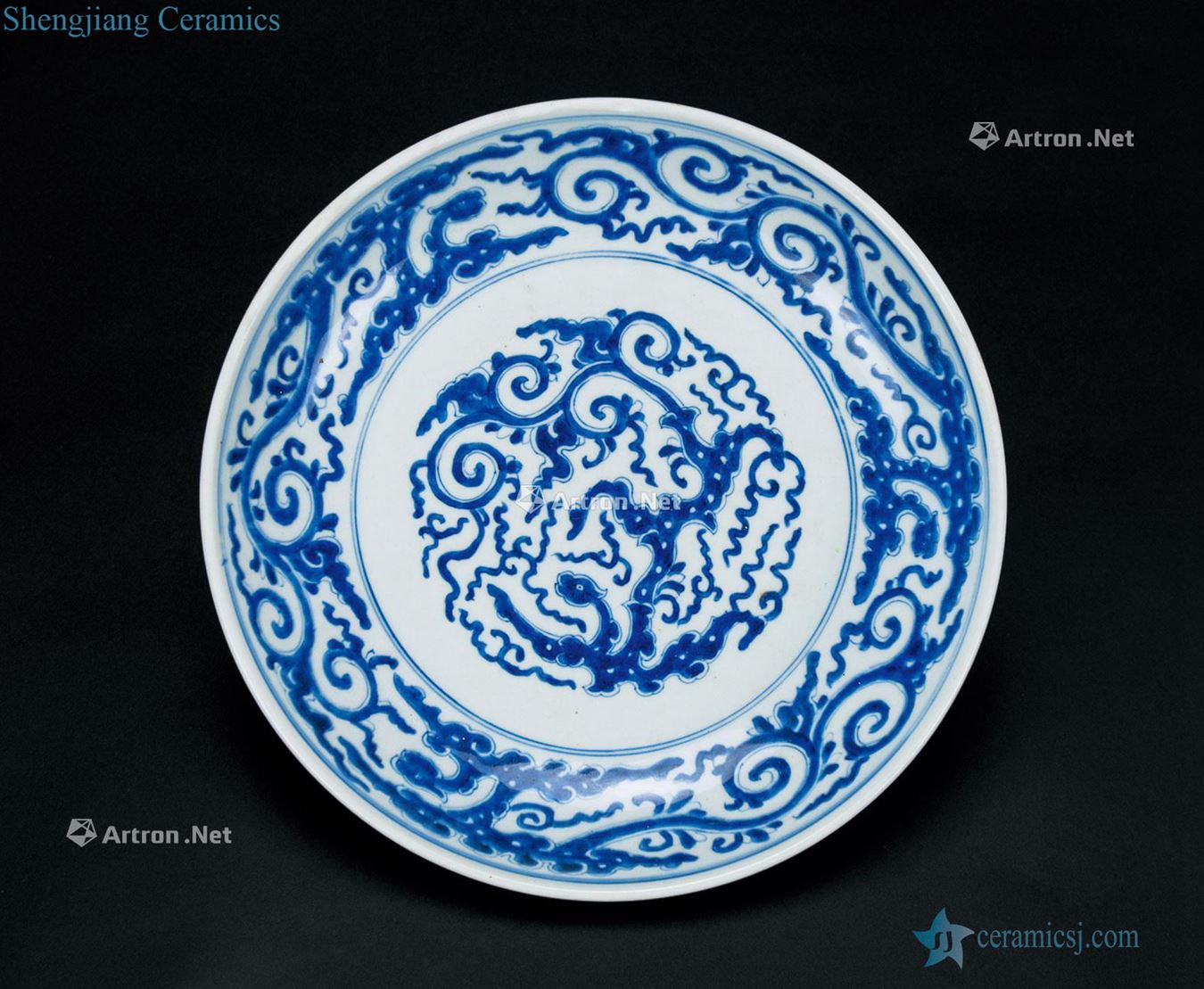 Qing dynasty blue-and-white longnu disc