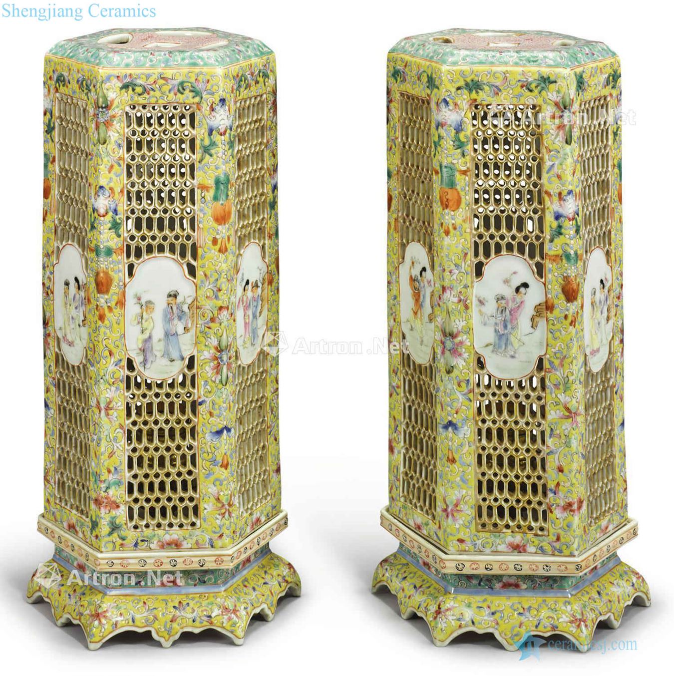 Clear the end of the 19th century Pastel hollow out medallion character figure lantern yellow (pair)