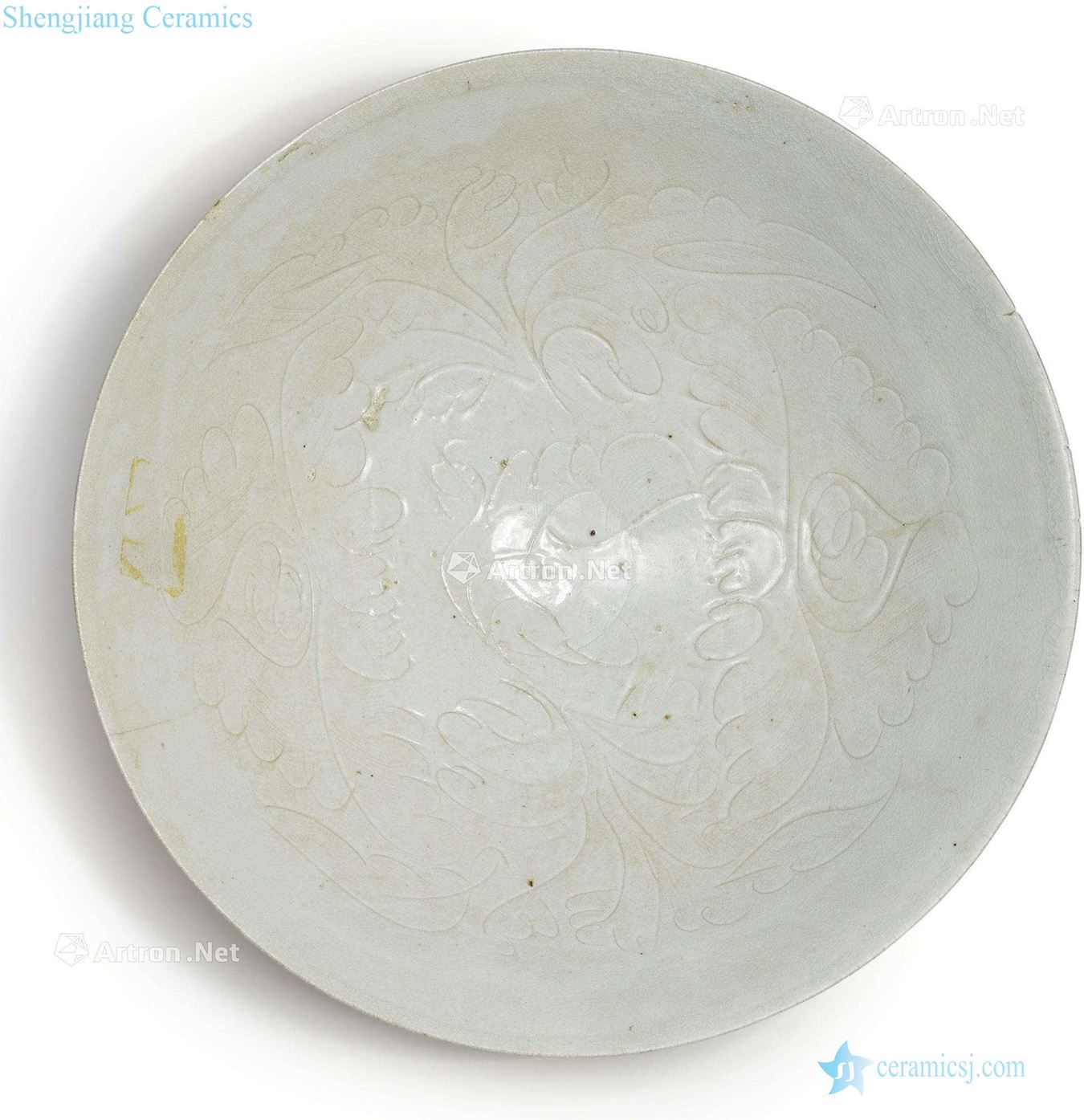 Northern song dynasty White glazed carved 盌 peony grains