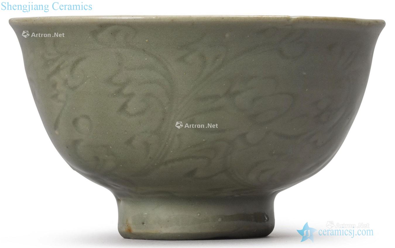Ming Longquan celadon flower grain 盌 green glaze