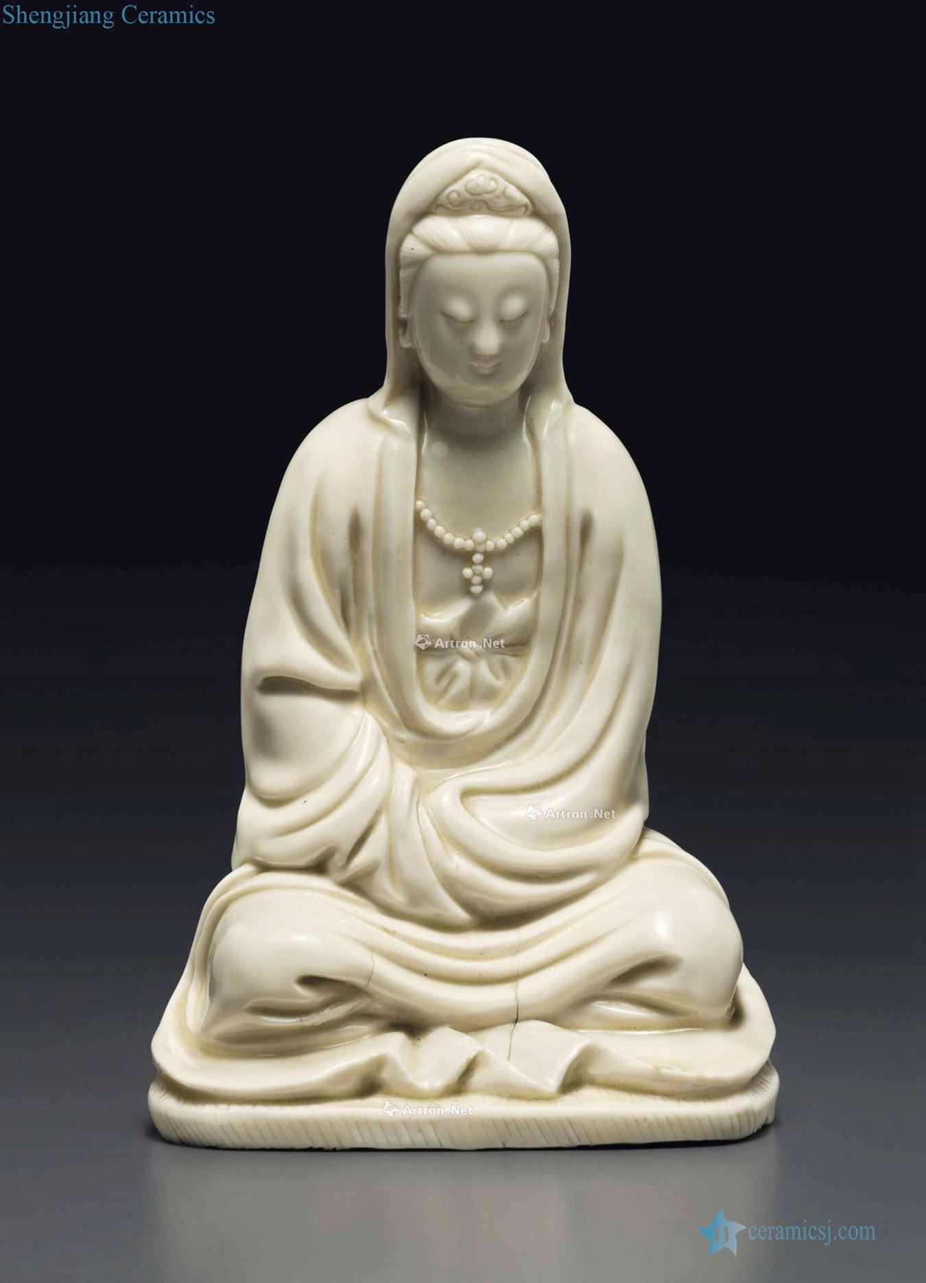 Late Ming dynasty, the early 17th century A DEHUA FIGURE OF GUANYIN