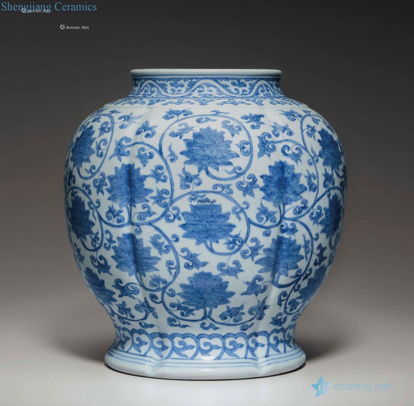 JIAJING SIX ~ CHARACTER MARK IN UNDERGLAZE BLUE WITHIN A DOUBLE CIRCLE THE AND OF THE PERIOD (1522 ~ 1566) A LARGE BLUE AND WHITE LOBED JAR