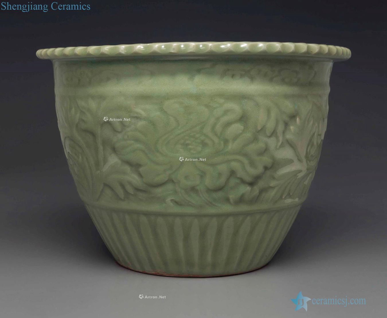 Ming, A 14th century RARE LONGQUAN CELADON CARVED JARDINIERE