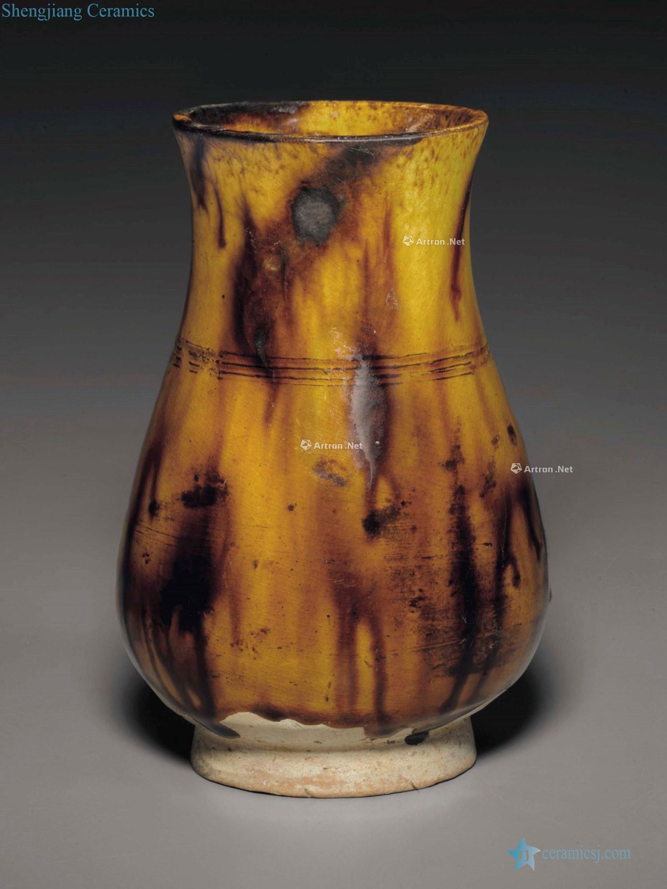 SOUTHERN SONG DYNASTY (1127 ~ 1279), A BROWN - SPLASHED "TIGER SKIN YELLOW - GLAZED VASE