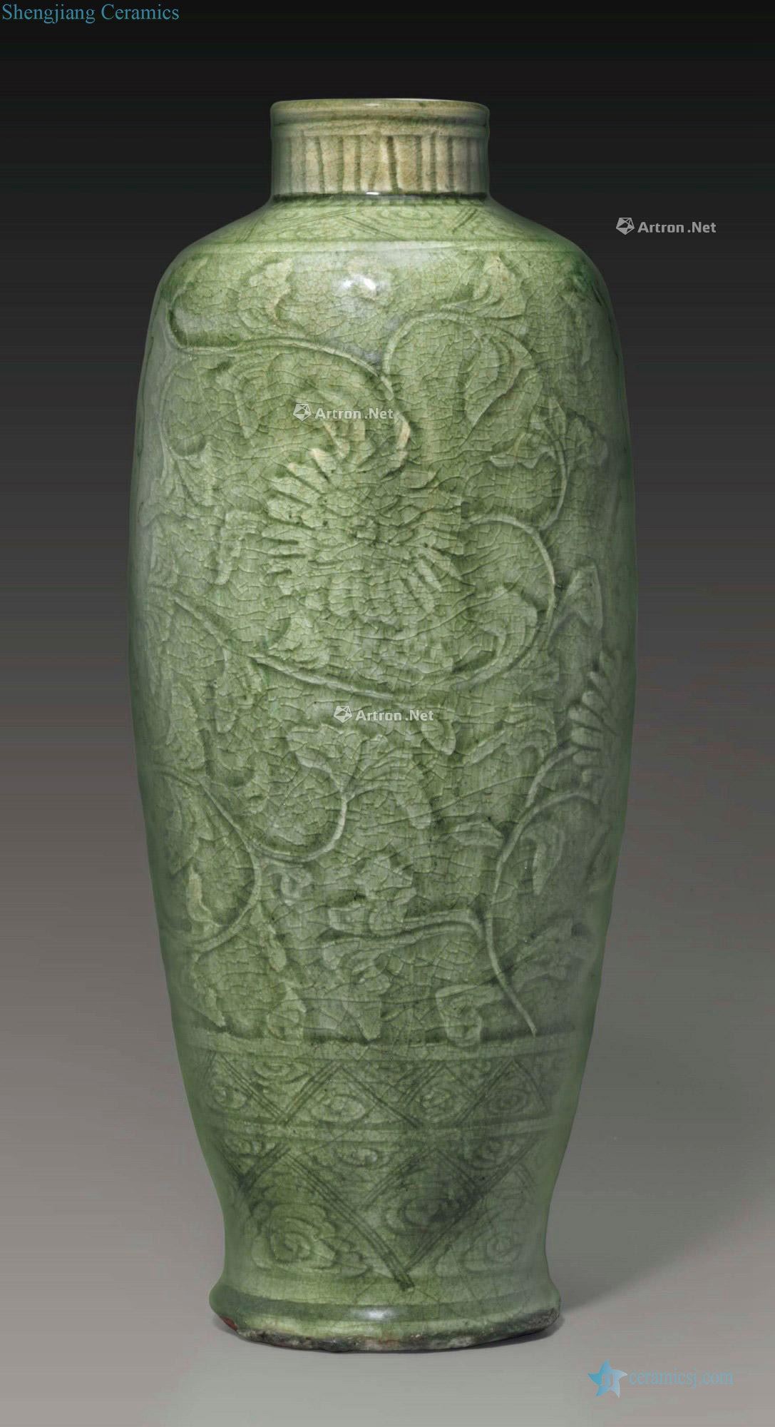The EARLY MING DYNASTY, 14 th ~ 15 th CENTURY A CARVED LONGQUAN CELADON BALUSTER VASE