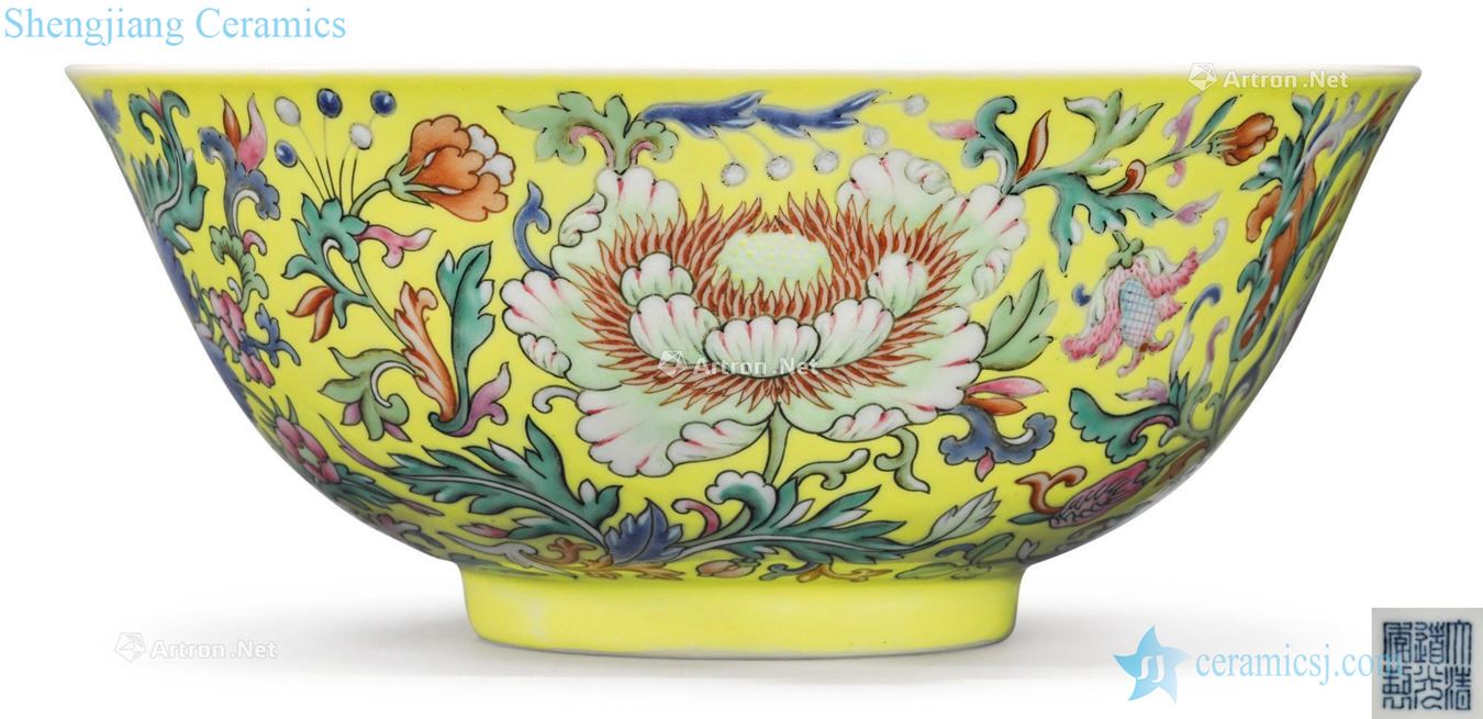 Qing daoguang Pastel flowers lines 盌 yellow