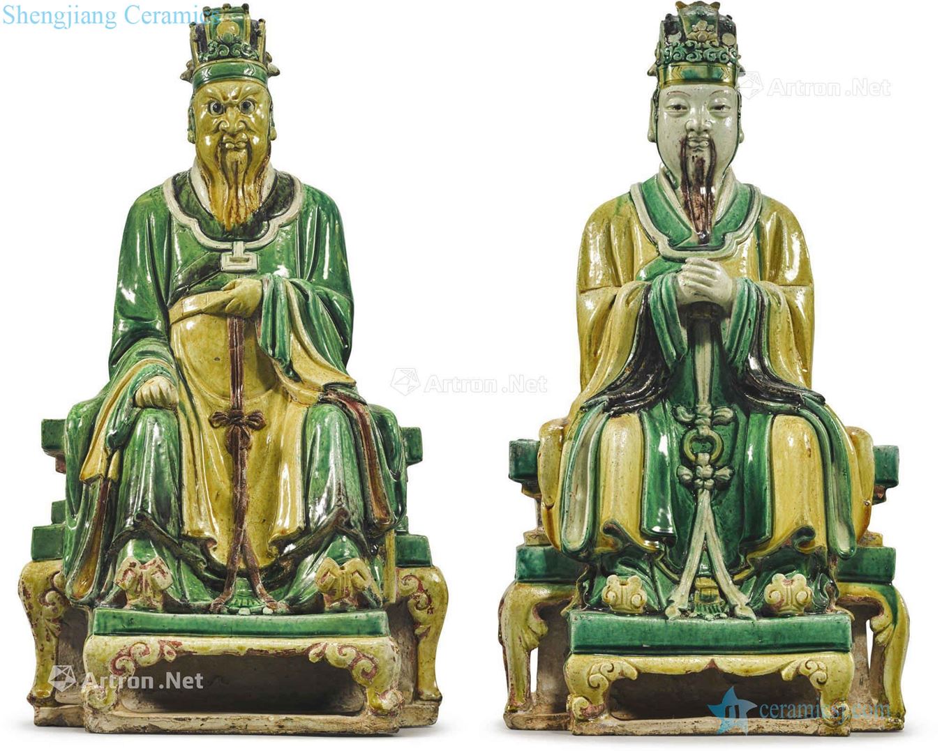 Ming three-color Taoist figures dating two honour