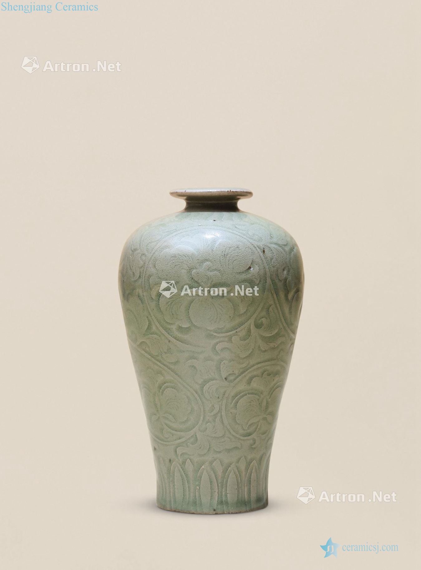 Ming Yao state kiln scratching mei bottle