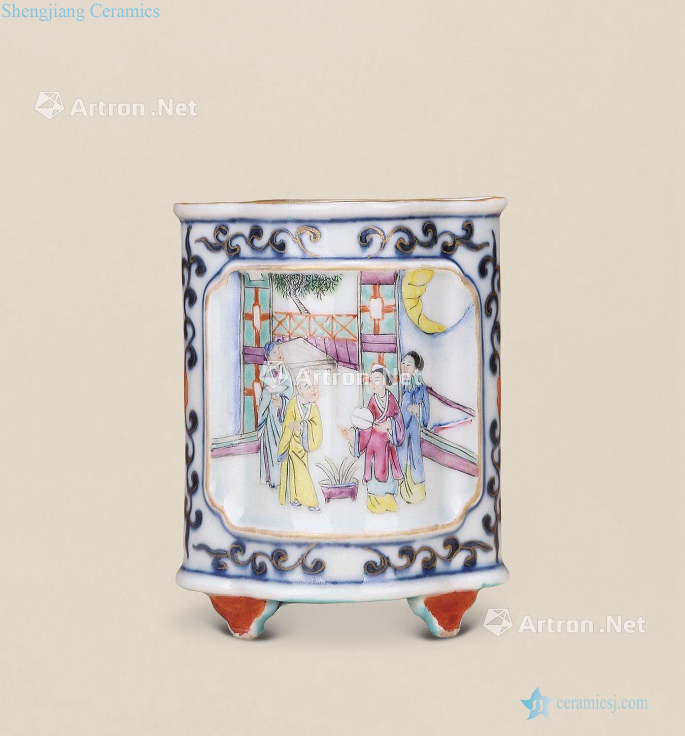 Qing qianlong pastel medallion character tattoo pen container