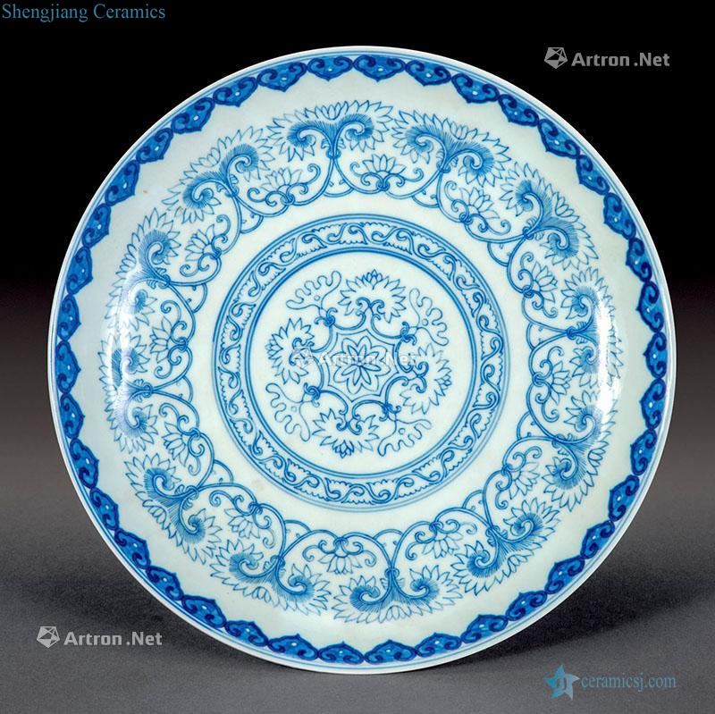 qing Blue and white flower disc