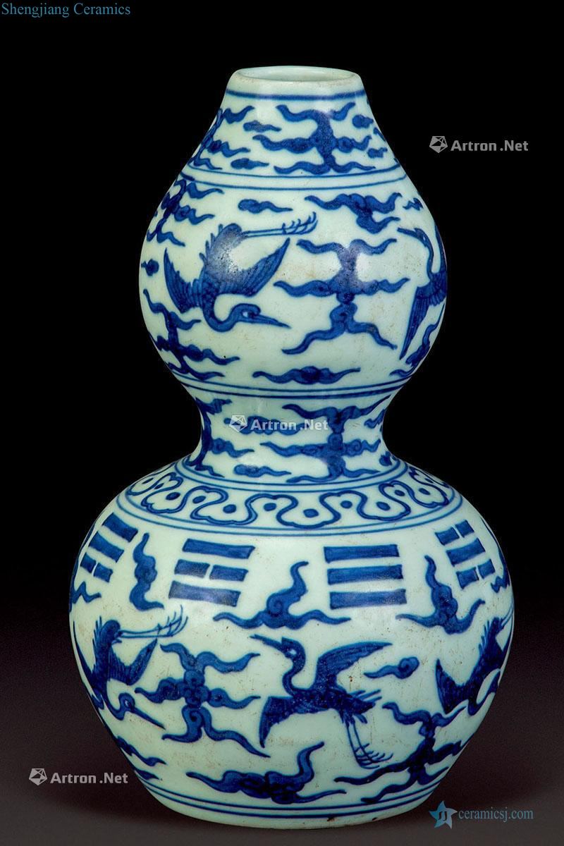qing Blue and white gossip gourd bottle