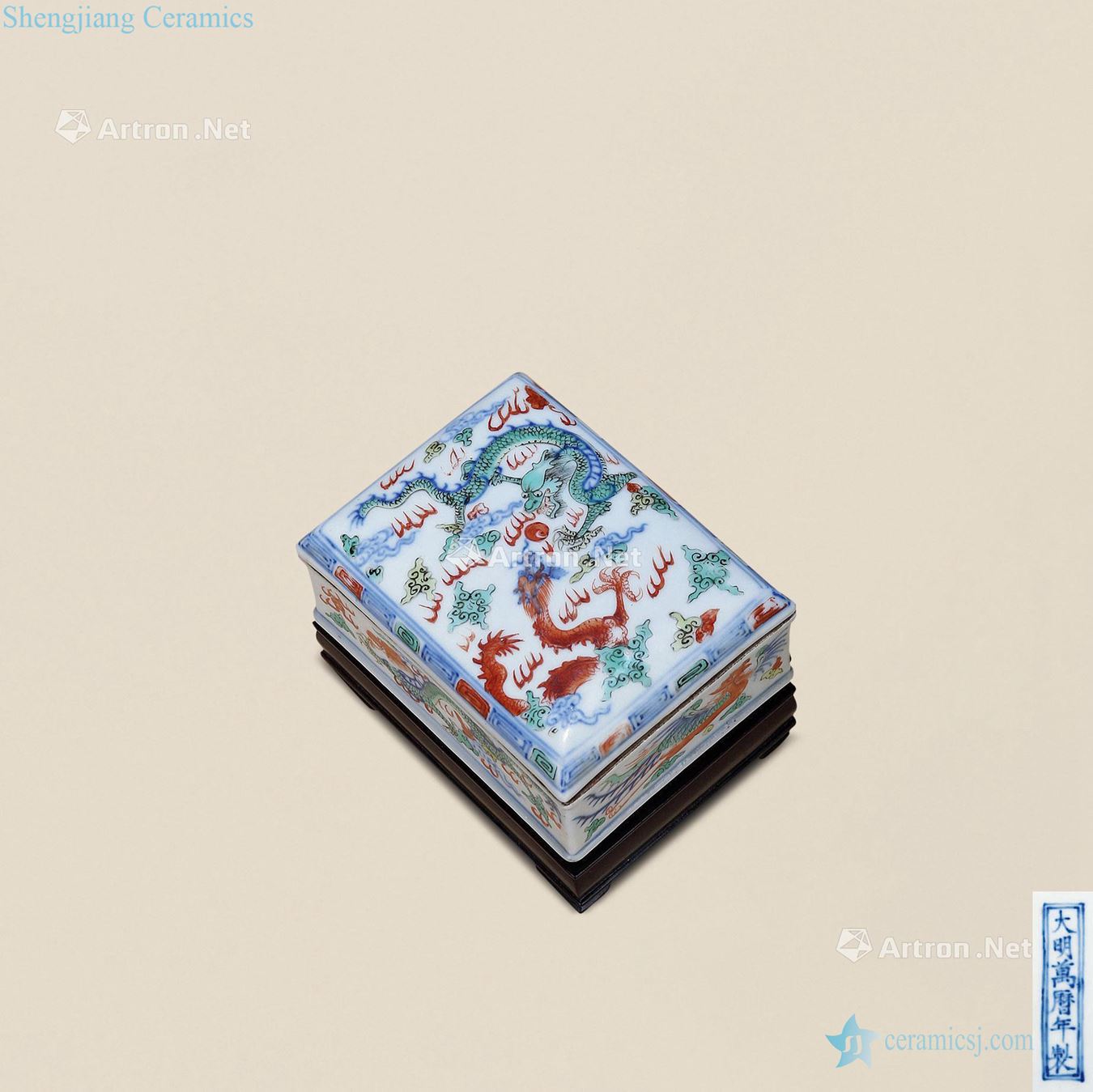 qing Blue and white color YunLongWen cover box