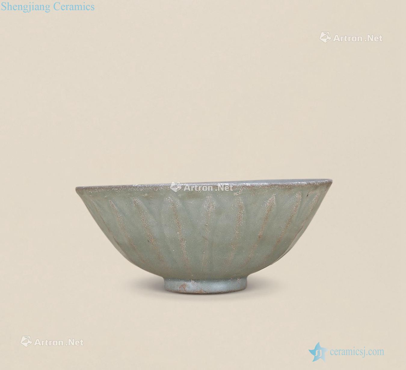 yuan Longquan celadon lotus-shaped bowl