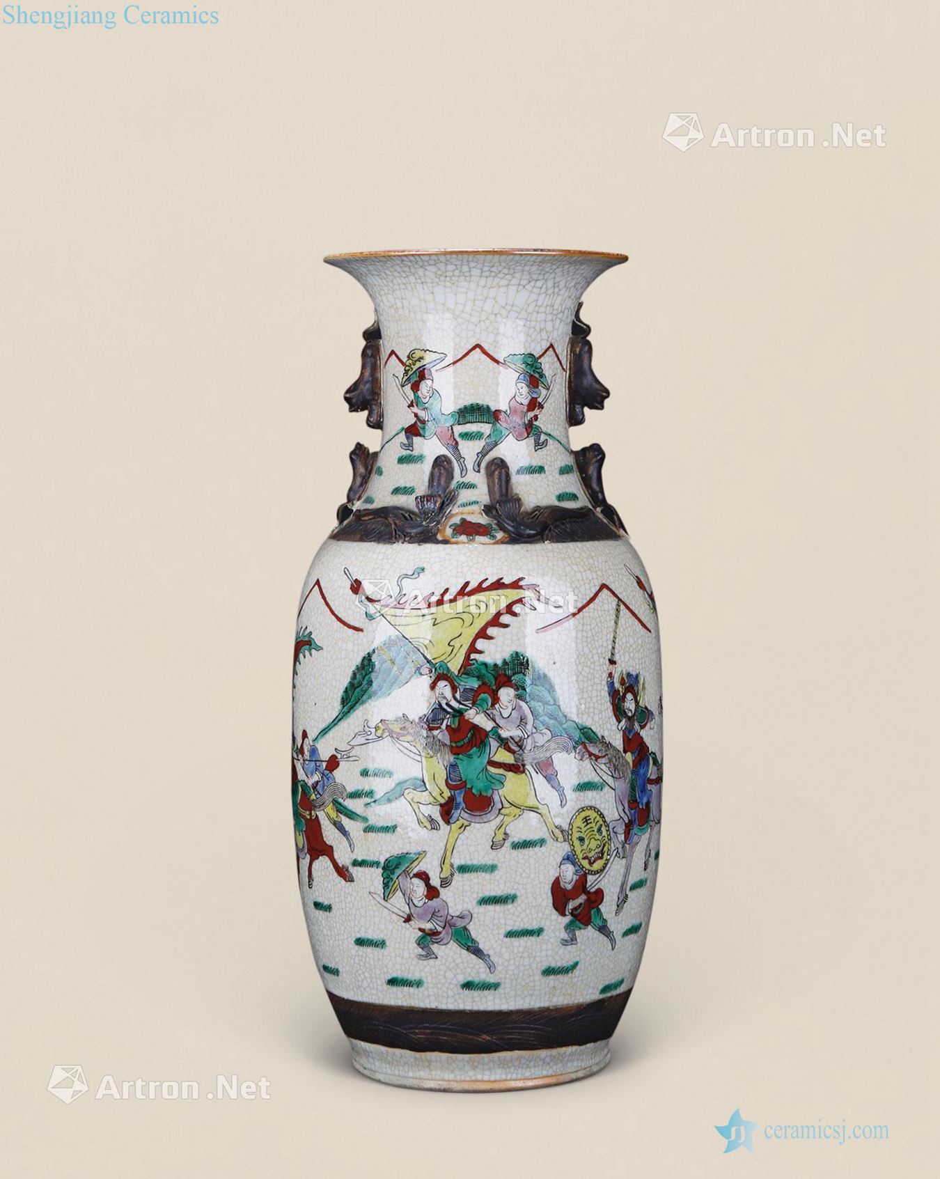 The elder brother of the qing colorful knife horse character figure bottles