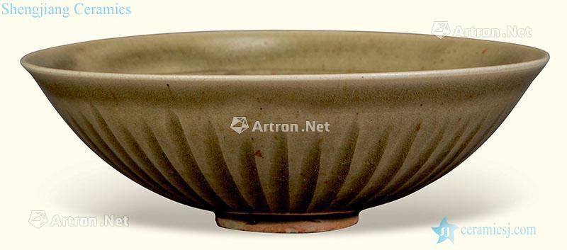 Ming Green glaze carved flower fish bowl